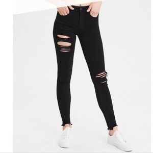 American Eagle Ripped Jeans🖤